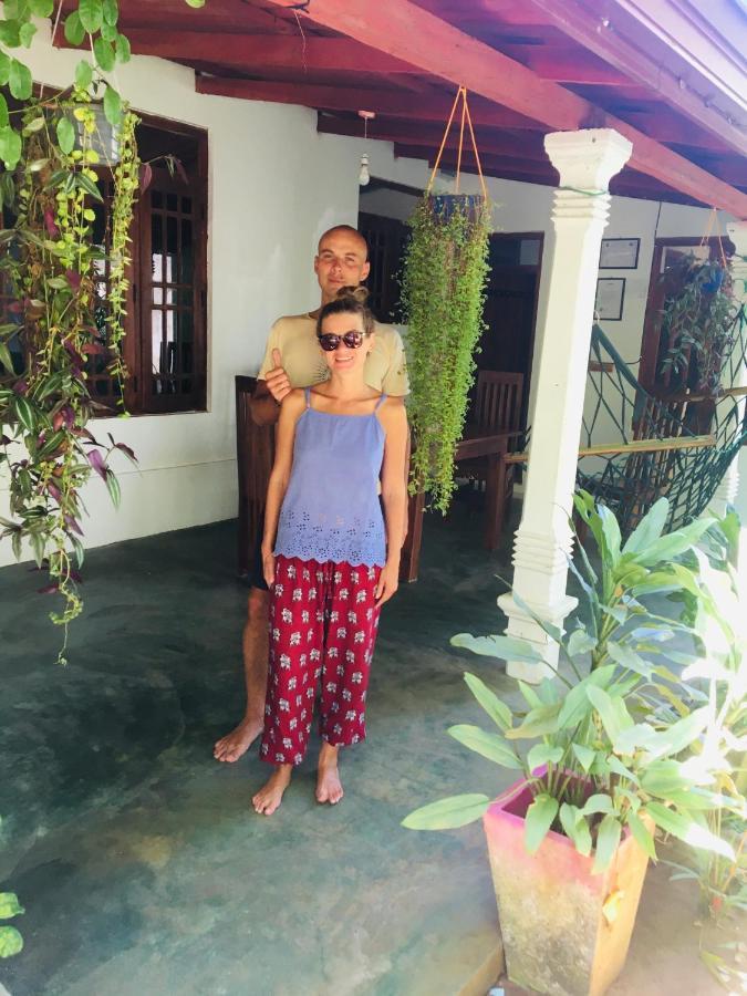 Bindu Homestay Wellawaya Exteriör bild