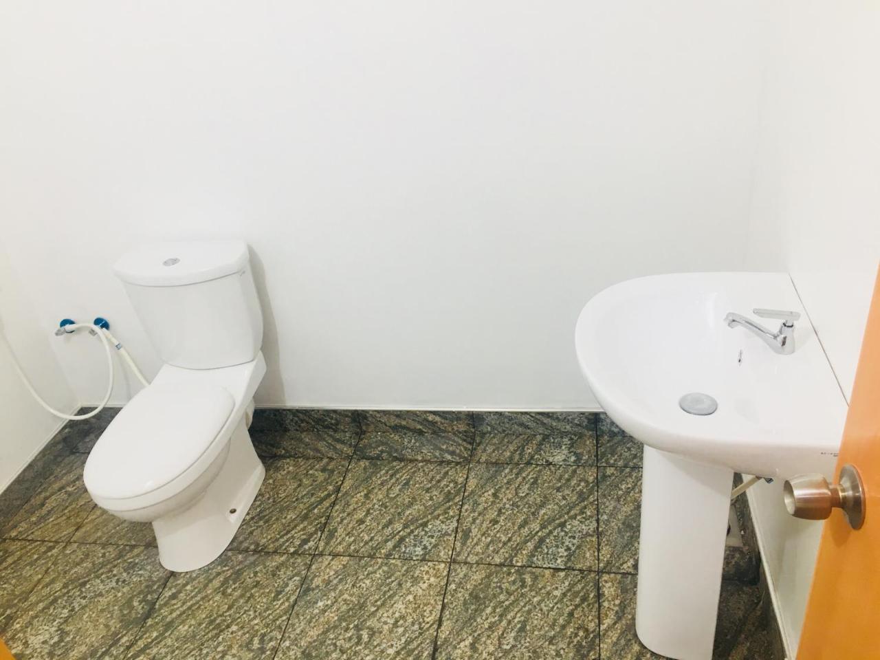 Bindu Homestay Wellawaya Exteriör bild